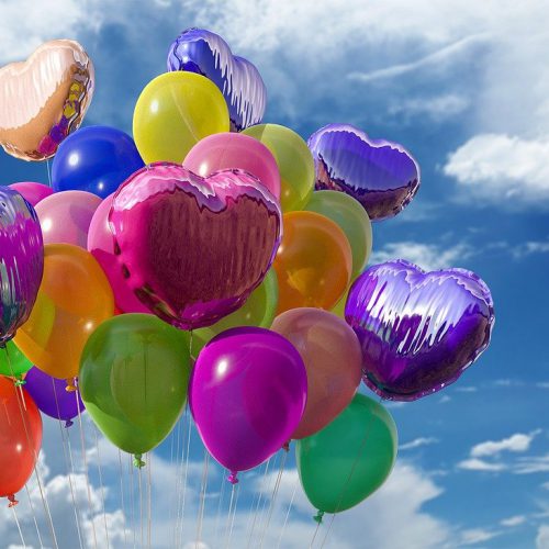 Balony dekoracyjne – w przypadku jakich okazji się sprawdzają?