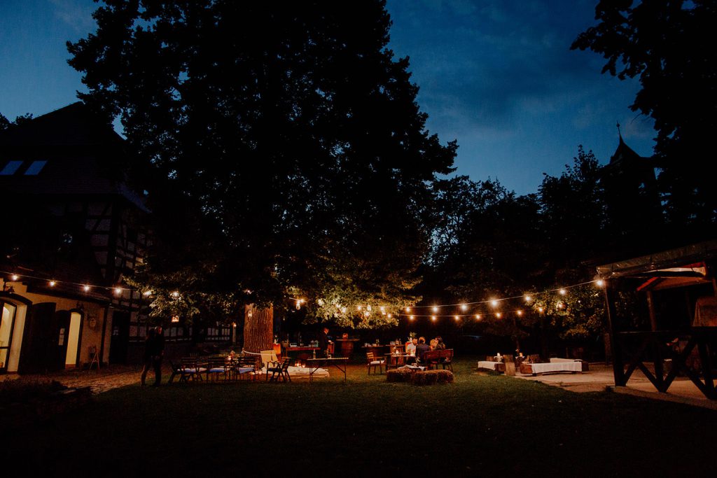 Piękne miejsca na wesele w plenerze we Wrocławiu